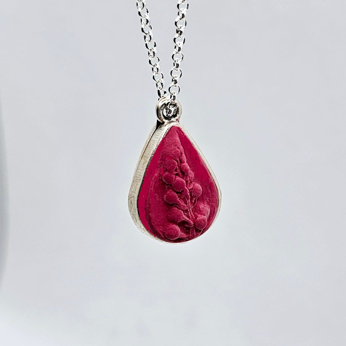 Teardrop Botanical Necklace