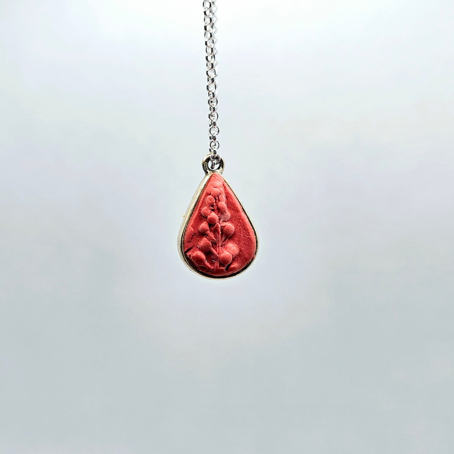 Teardrop Botanical Necklace